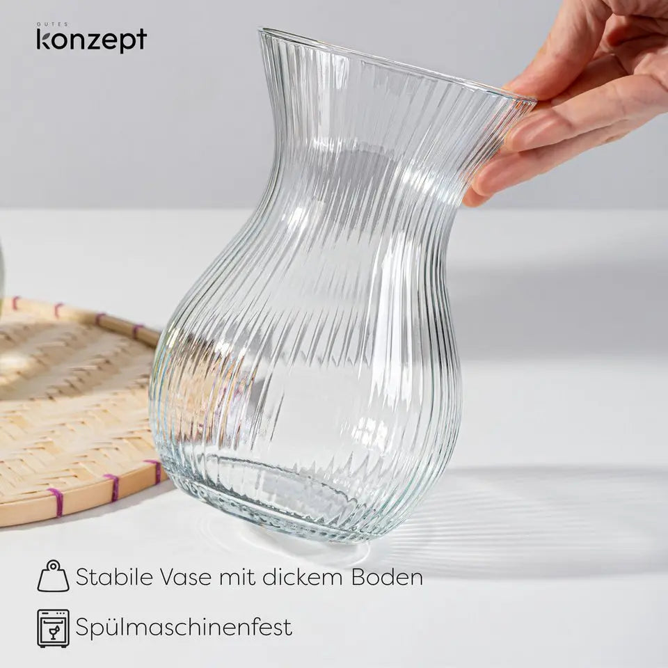 KONZEPT Glasvase, 18 cm hoch, Ø11 cm, stilvolle Tischvase für Blumen und Deko